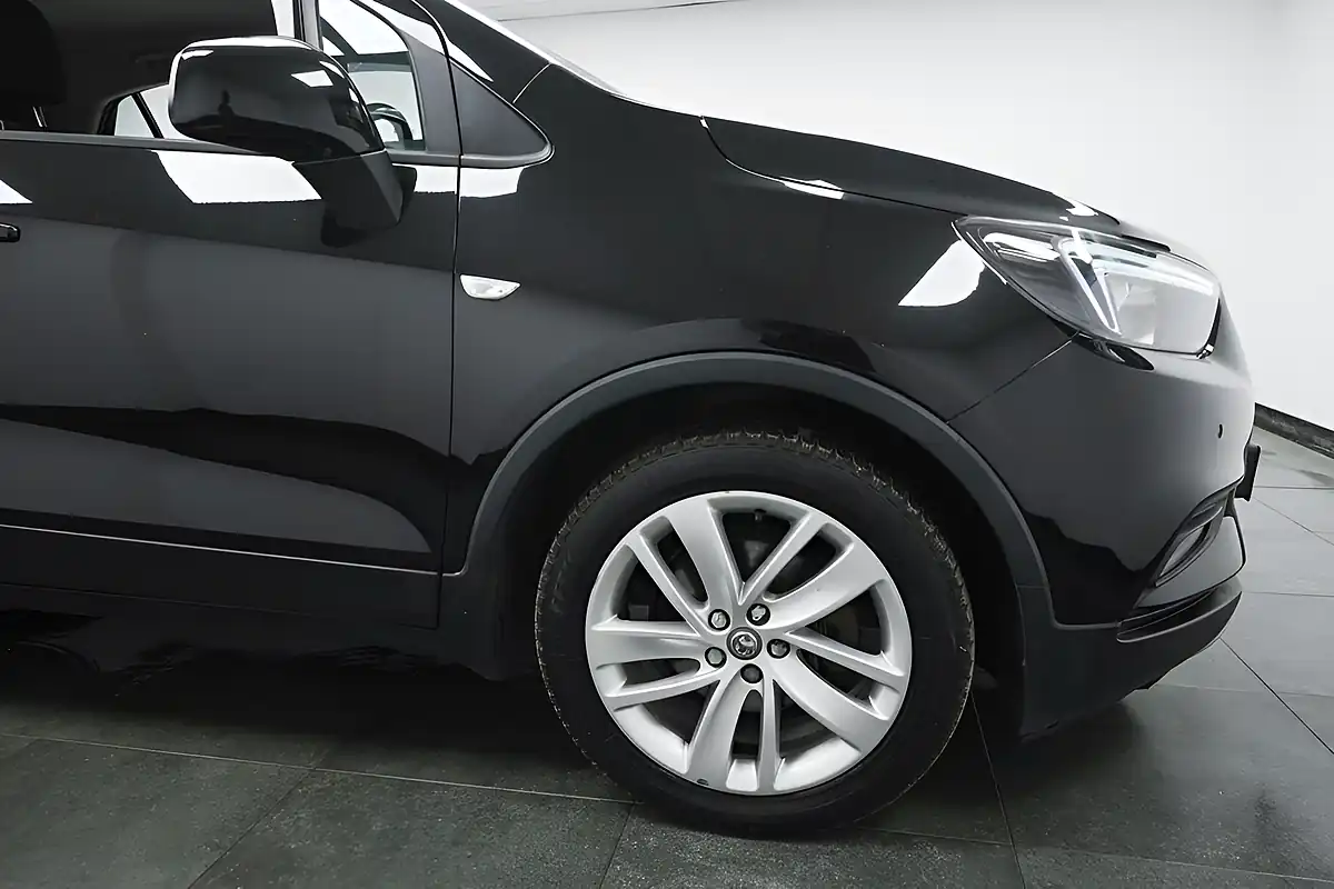 Used 2017 Vauxhall Mokka X Active Black - Interior and Exterior details 4