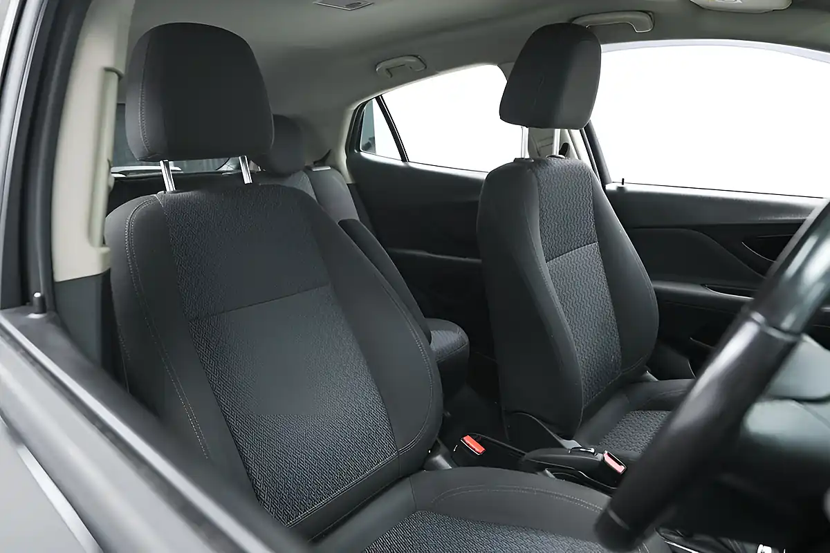 Used 2017 Vauxhall Mokka X Active Black - Interior and Exterior details 9