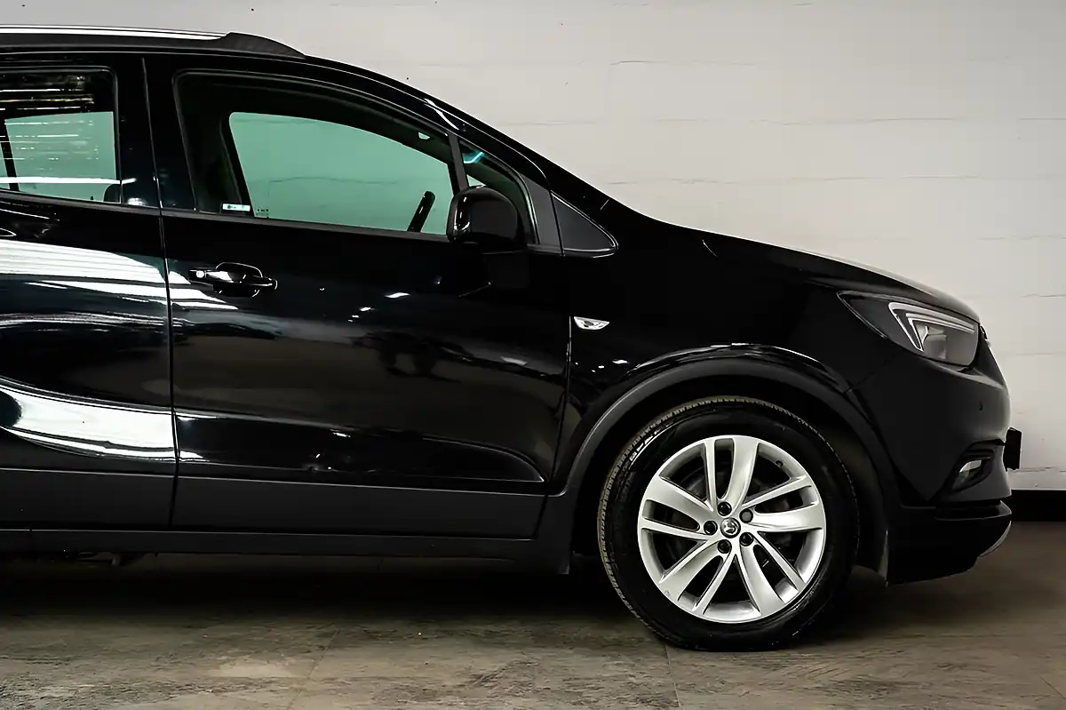 Used 2017 Vauxhall Mokka X Active Black - Interior and Exterior details 12