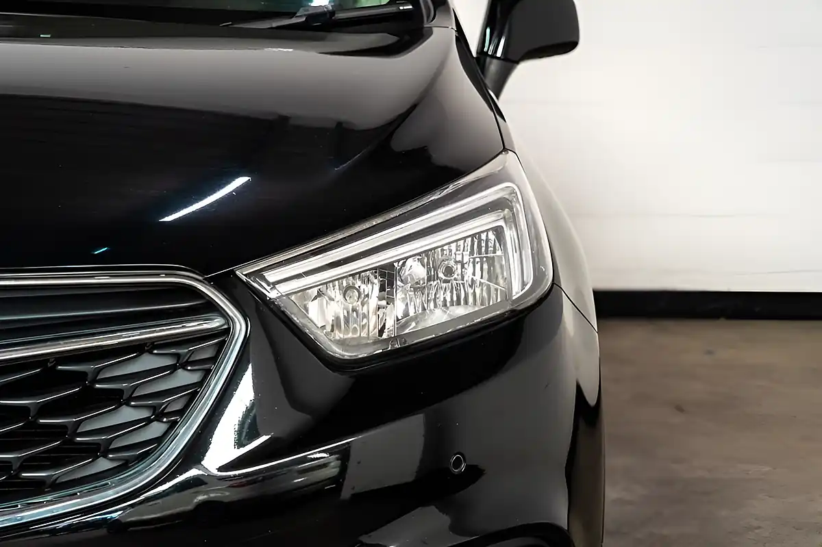 Used 2017 Vauxhall Mokka X Active Black - Interior and Exterior details 14