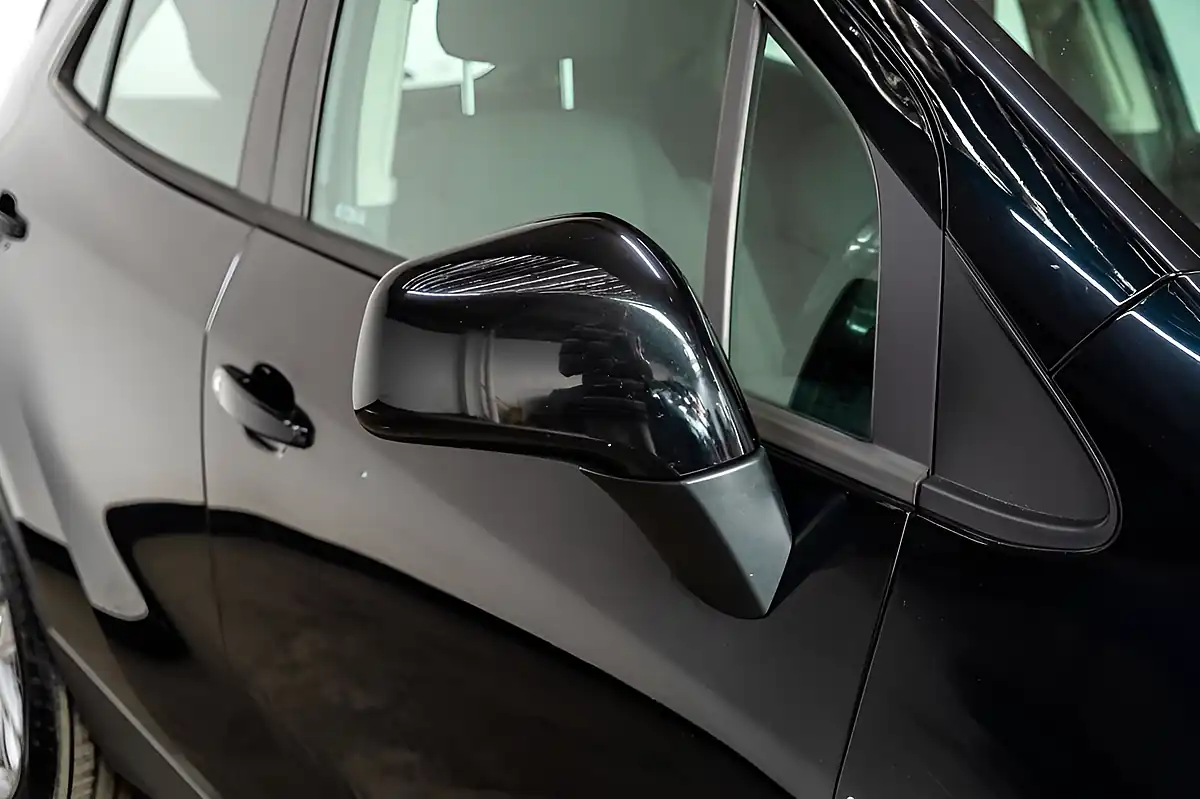 Used 2017 Vauxhall Mokka X Active Black - Interior and Exterior details 16