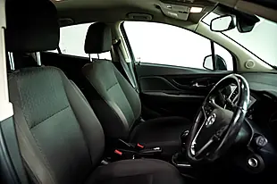 Used 2017 Vauxhall Mokka X Active Black - Interior and Exterior details 5