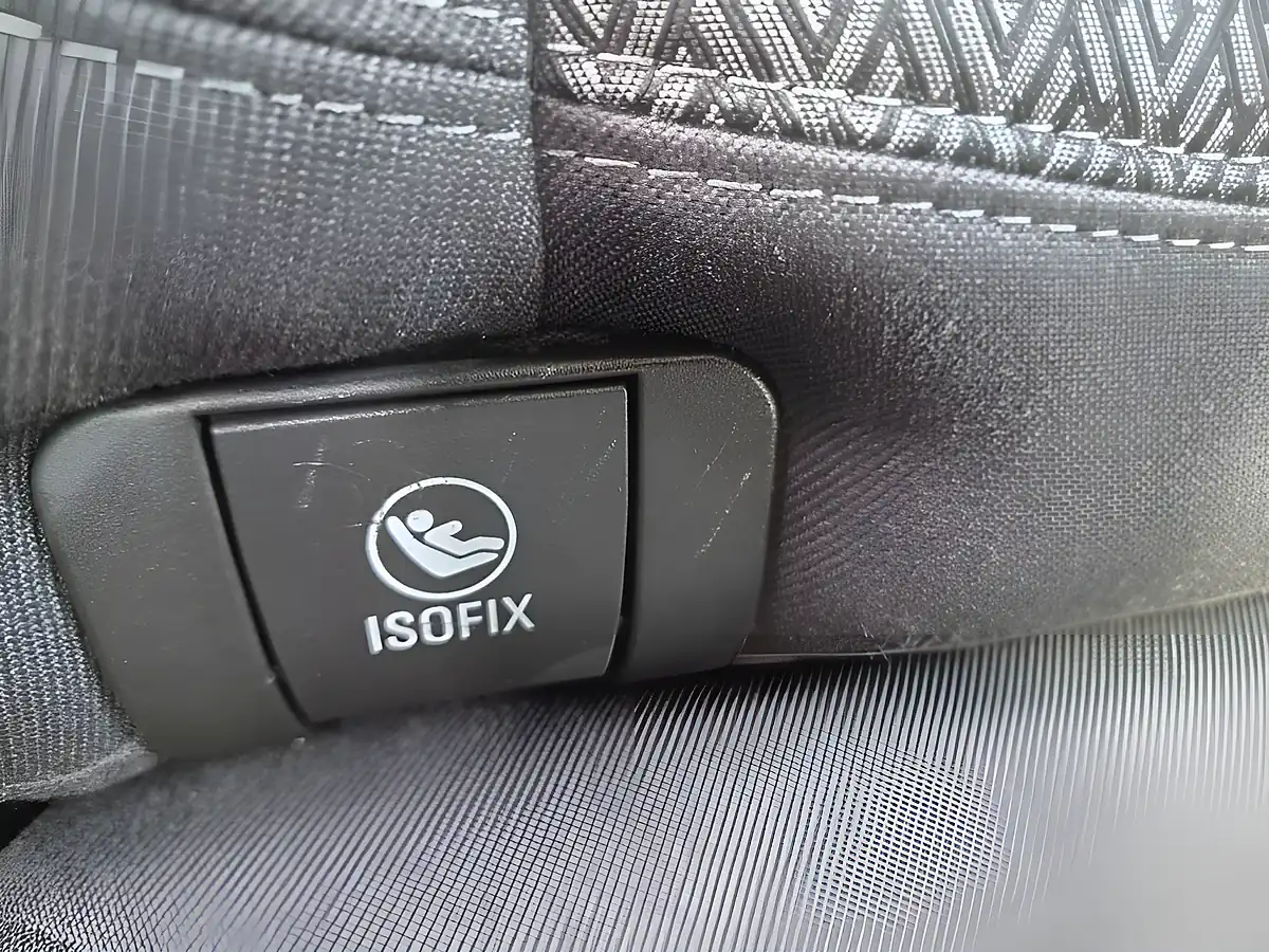 Used 2017 Vauxhall Mokka X Active Black - Interior and Exterior details 16