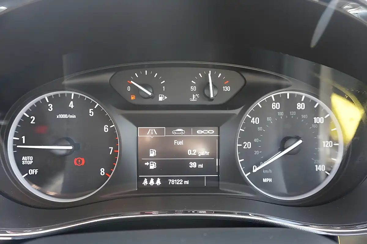 Used 2017 Vauxhall Mokka X Active Black - Interior and Exterior details 15