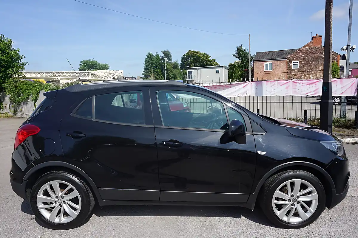 Used 2017 Vauxhall Mokka X Active Black - Interior and Exterior details 8