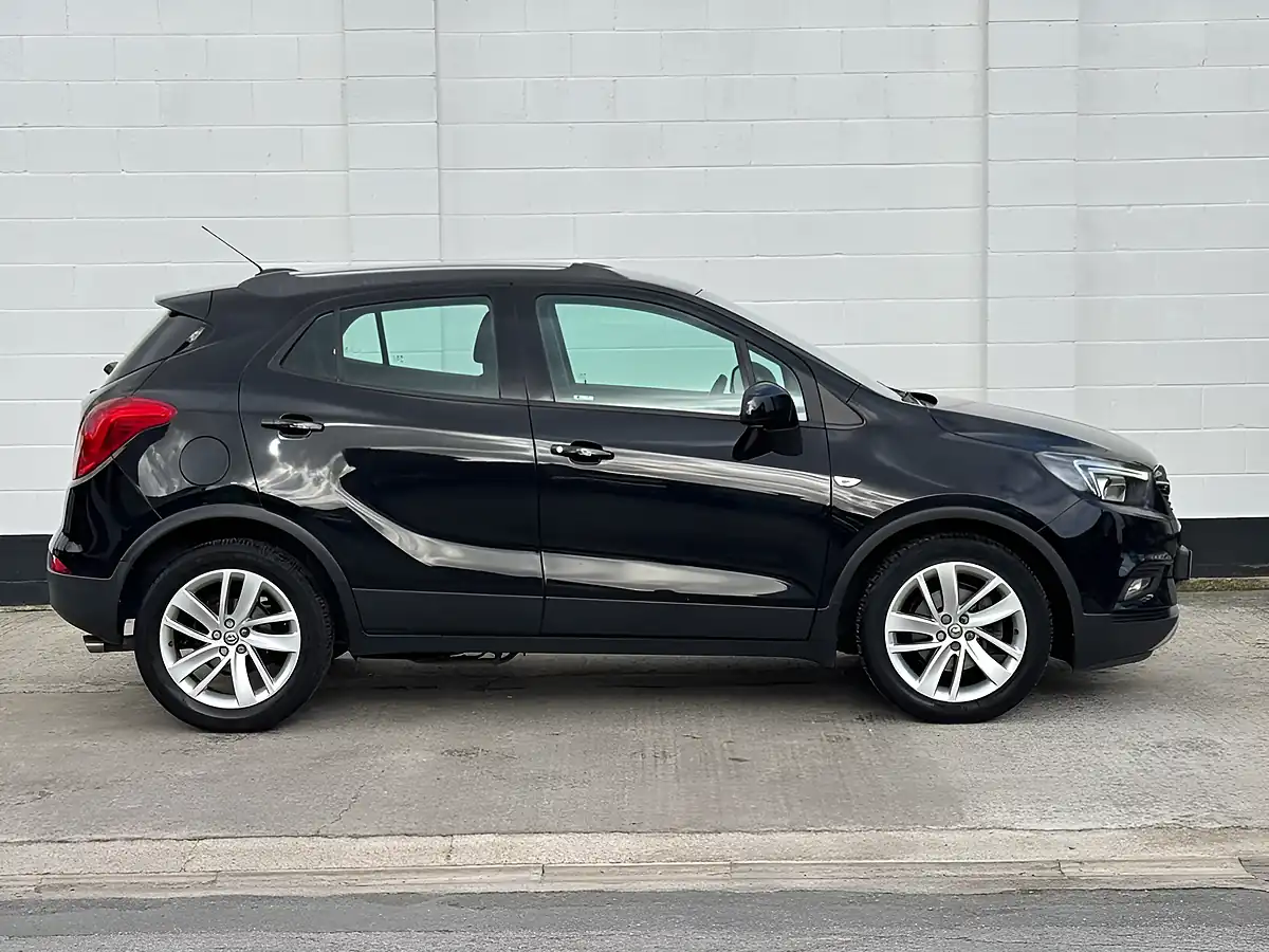 Used 2017 Vauxhall Mokka X Active Black - Interior and Exterior details 12