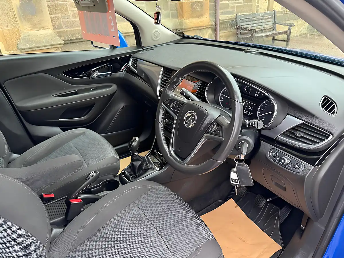 Used 2017 Vauxhall Mokka X Active Blue - Interior and Exterior details 16
