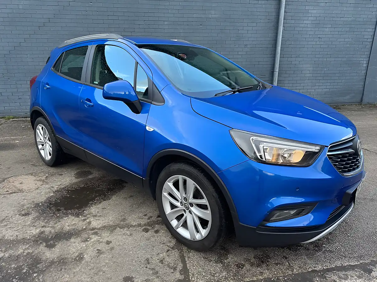 Used 2017 Vauxhall Mokka X Active Blue - Front View