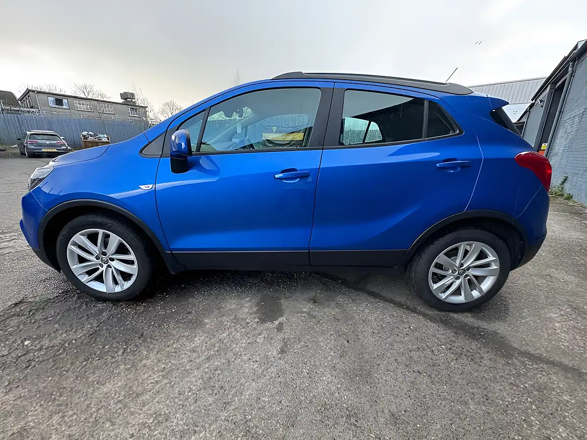 Used 2017 Vauxhall Mokka X Active Blue - Interior and Exterior details 18