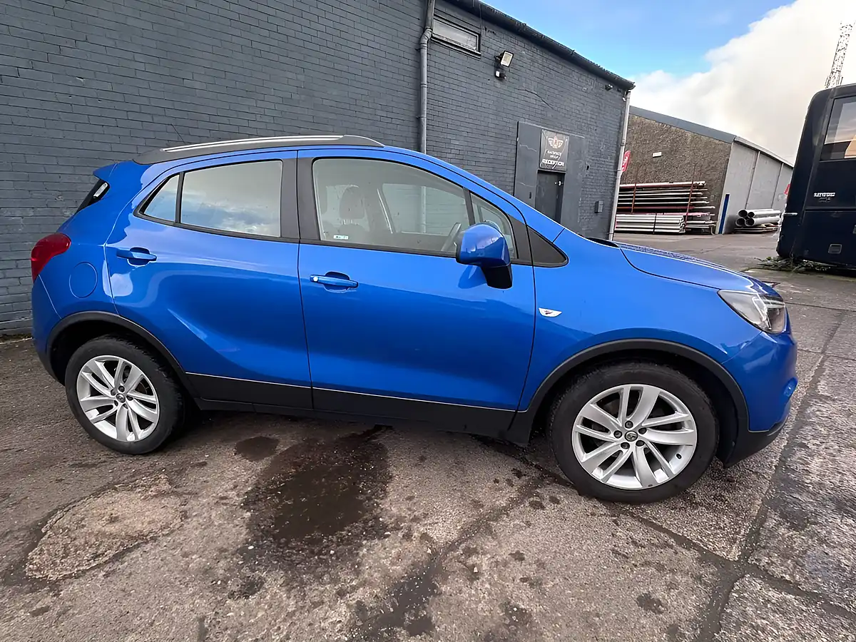 Used 2017 Vauxhall Mokka X Active Blue - Interior and Exterior details 6