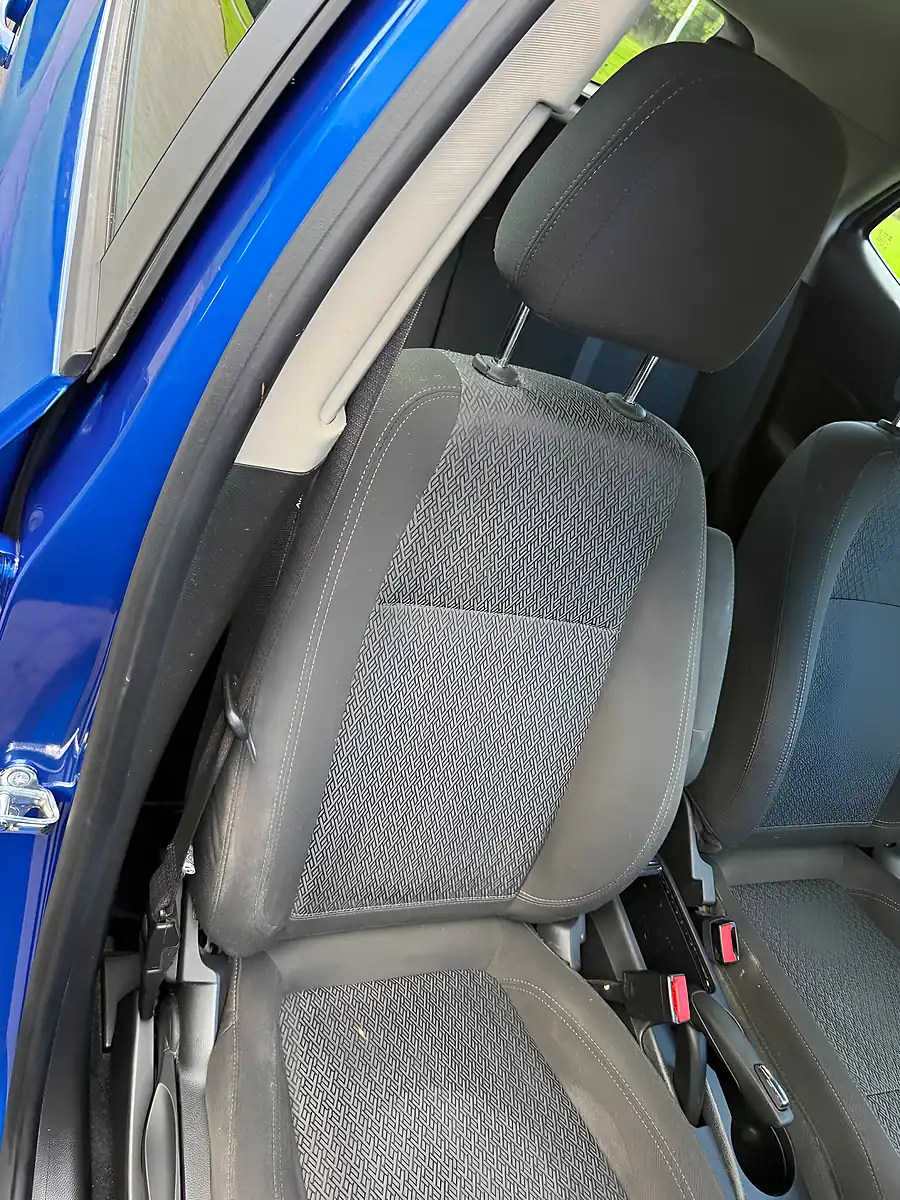 Used 2017 Vauxhall Mokka X Active Blue - Interior and Exterior details 14