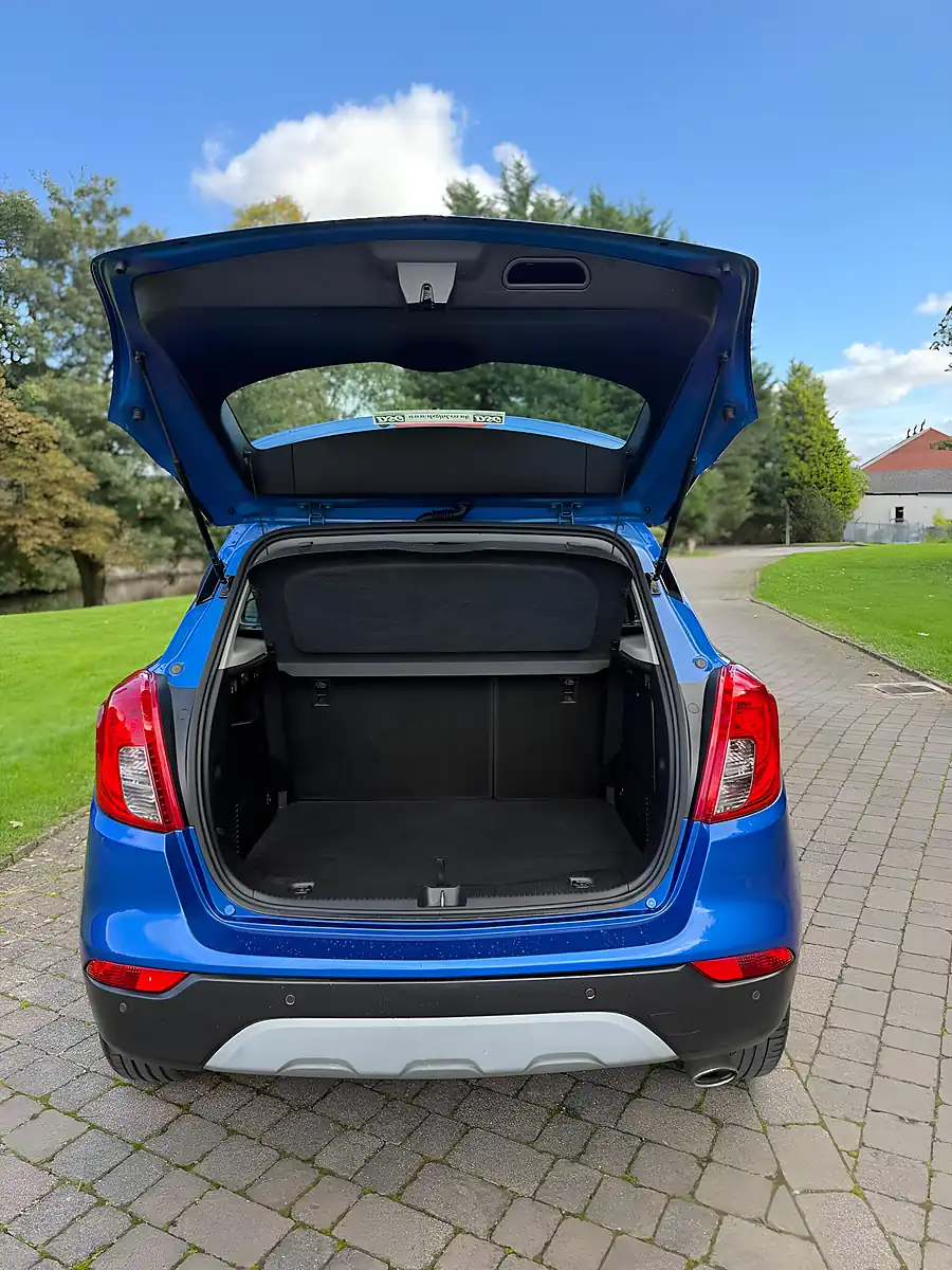 Used 2017 Vauxhall Mokka X Active Blue - Interior and Exterior details 17