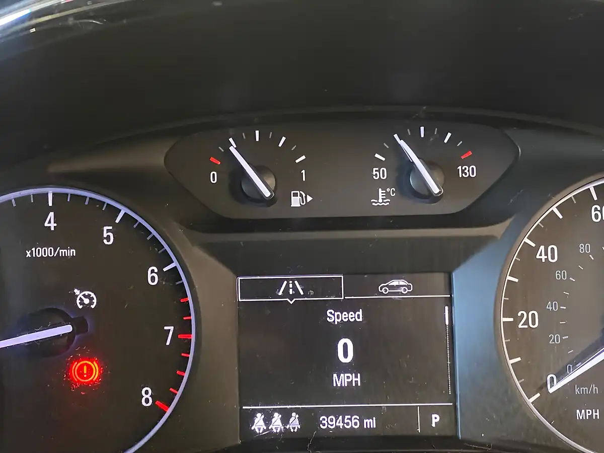 Used 2017 Vauxhall Mokka X Active Boracay Blue - Interior and Exterior details 9