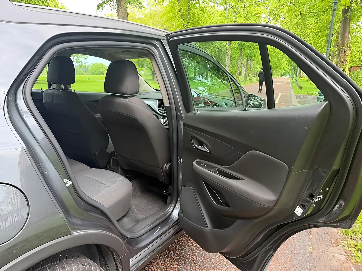 Used 2017 Vauxhall Mokka X Active Grey - Interior and Exterior details 12
