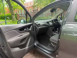 Used 2017 Vauxhall Mokka X Active Grey - Interior and Exterior details 17