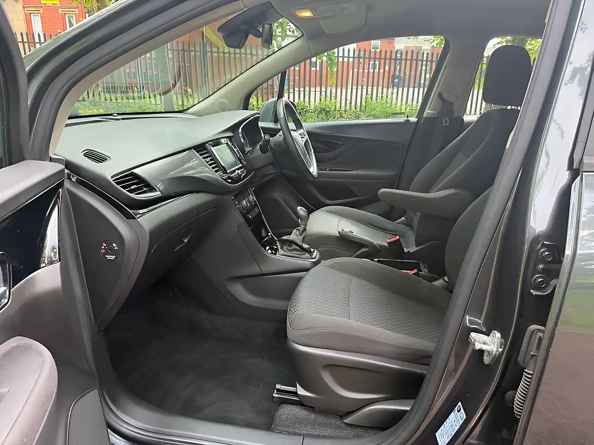 Used 2017 Vauxhall Mokka X Active Grey - Interior and Exterior details 18
