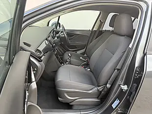Used 2017 Vauxhall Mokka X Active Grey - Interior and Exterior details 11