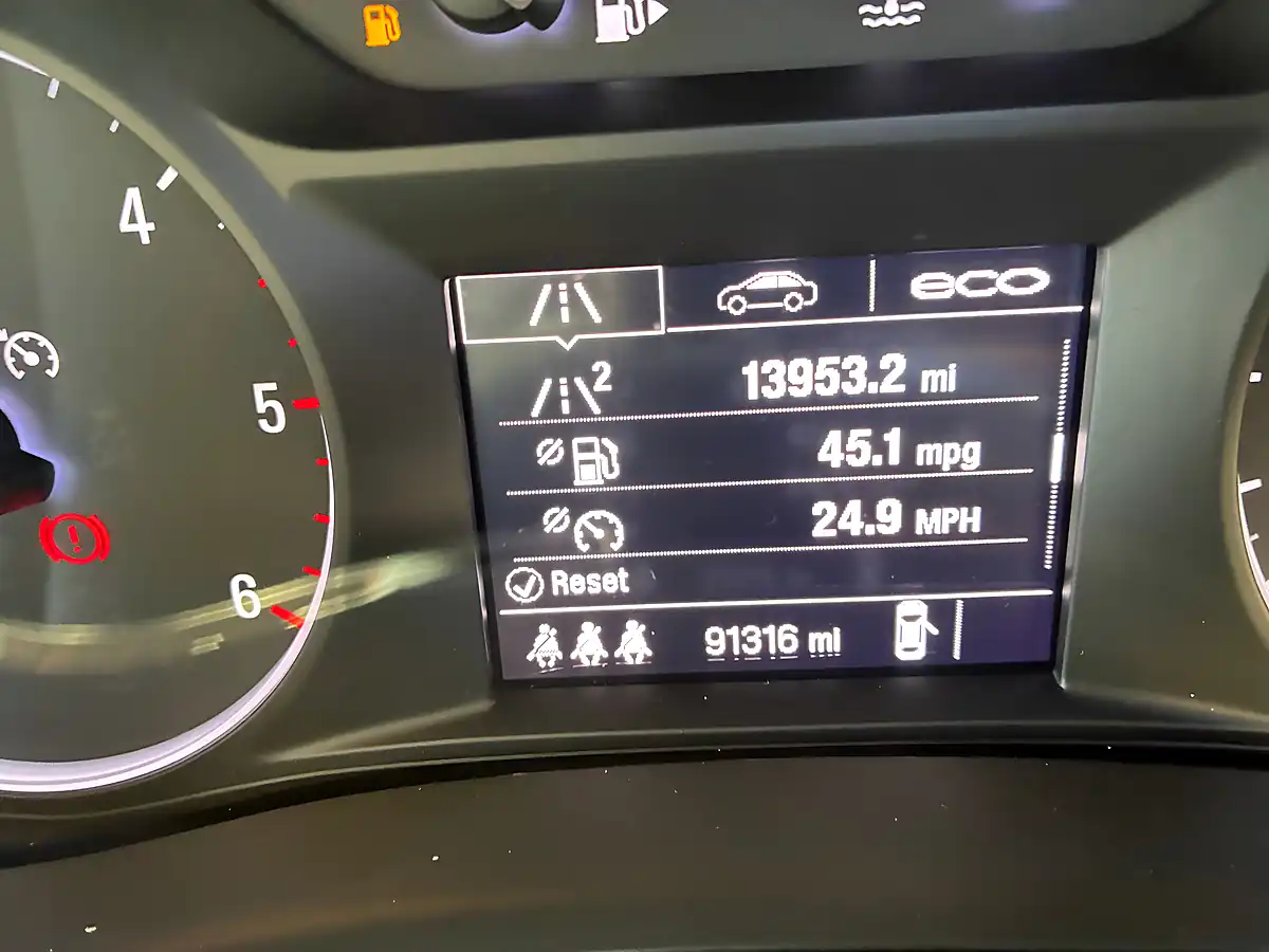 Used 2017 Vauxhall Mokka X Active Grey - Interior and Exterior details 13