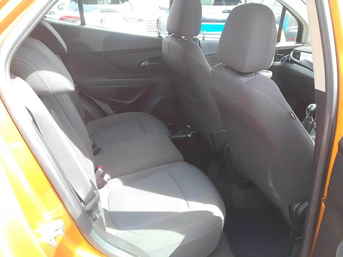 Used 2017 Vauxhall Mokka X Active Orange - Interior and Exterior details 14