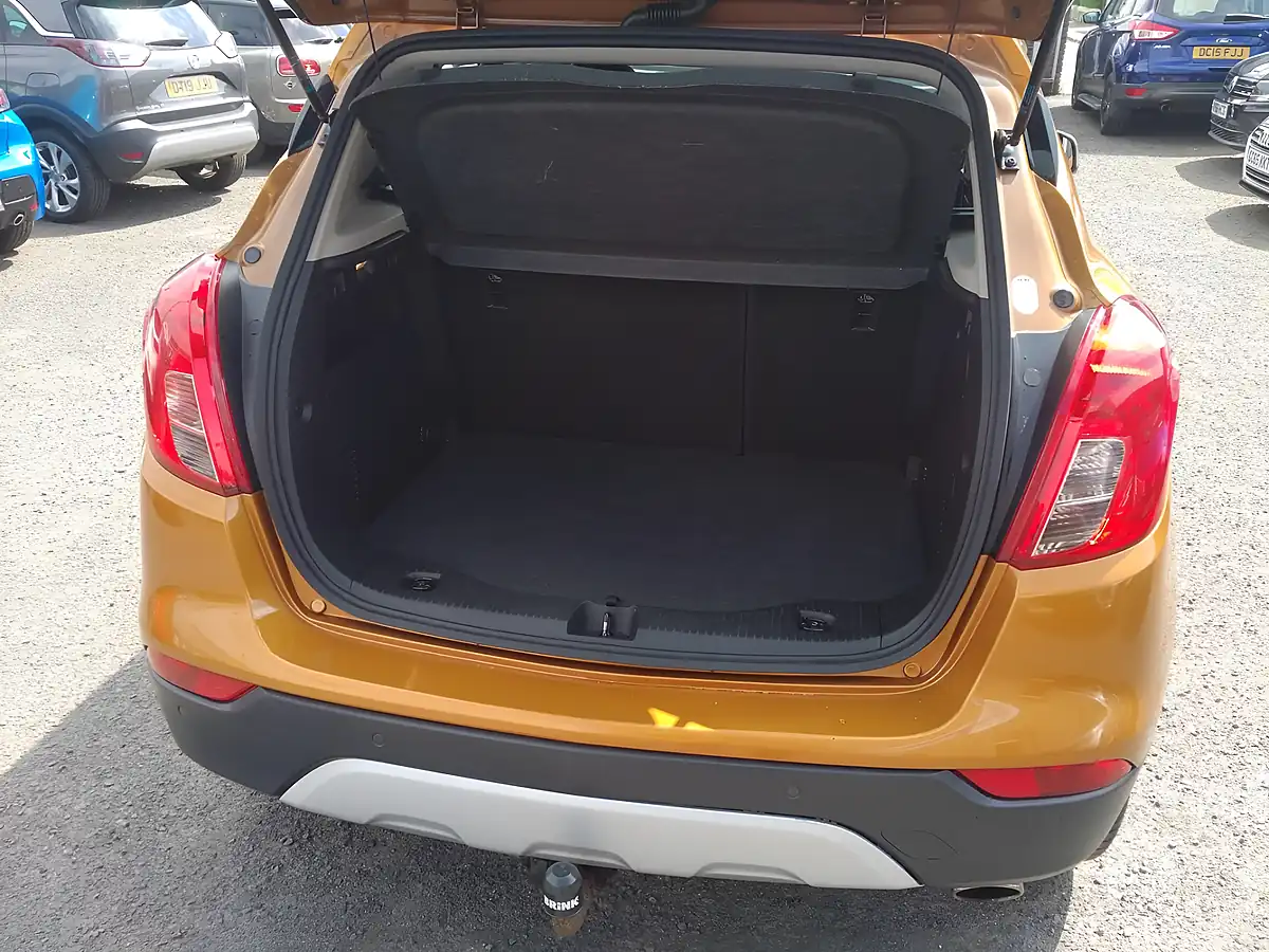 Used 2017 Vauxhall Mokka X Active Orange - Interior and Exterior details 17