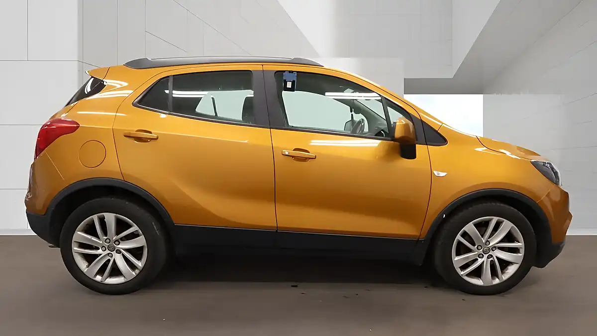 Used 2017 Vauxhall Mokka X Active Orange - Interior and Exterior details 11