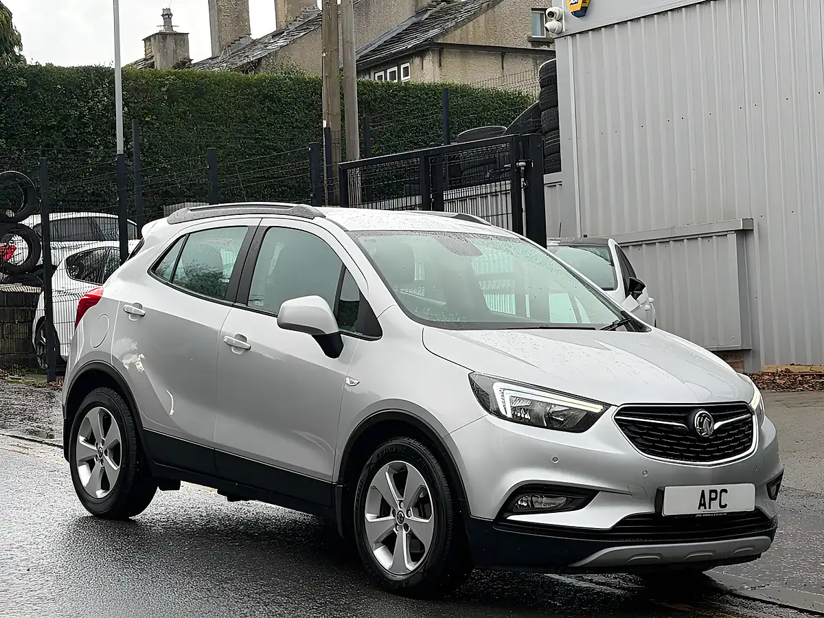 Used 2017 Vauxhall Mokka X Active Silver - Interior and Exterior details 11