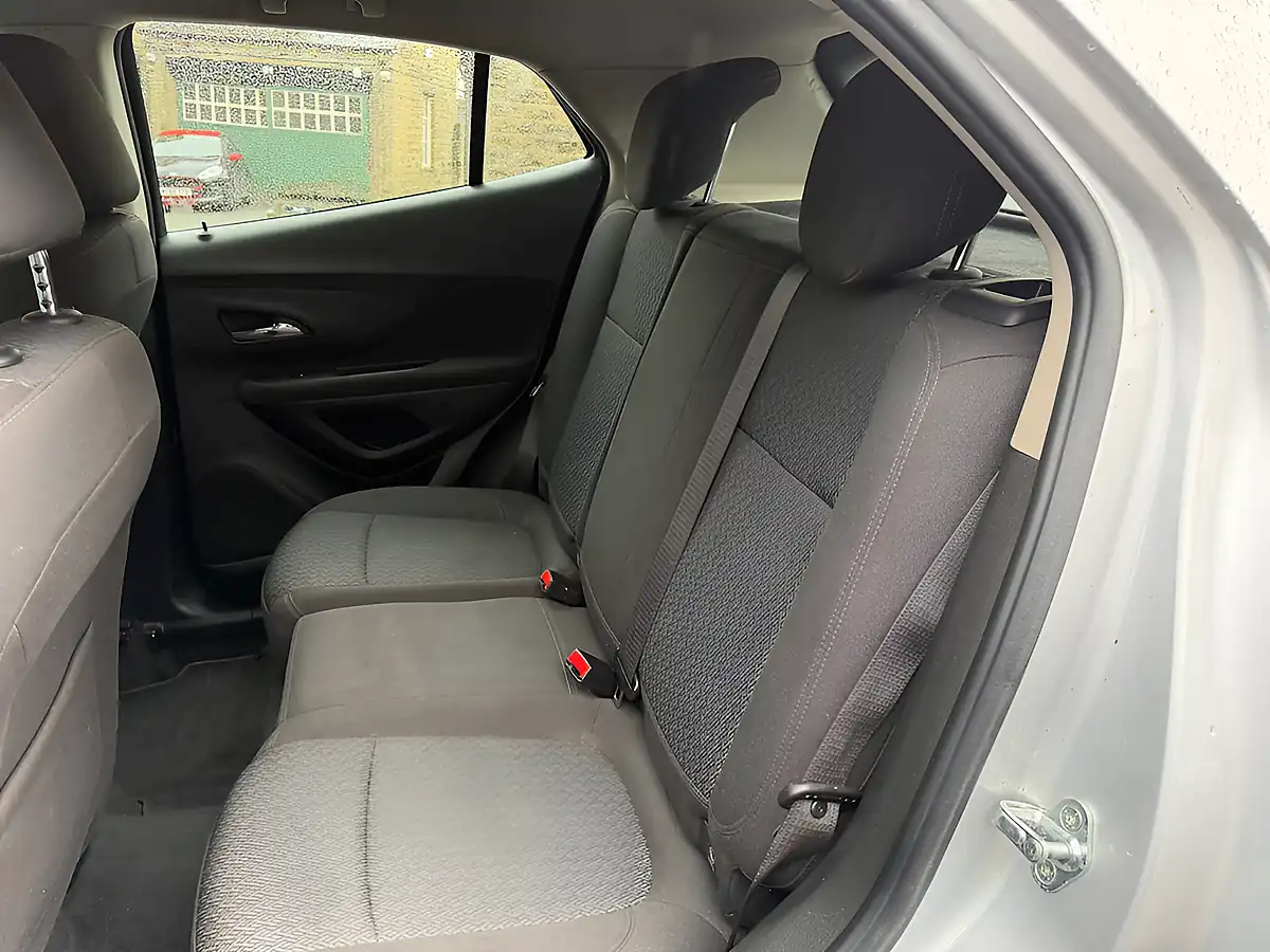 Used 2017 Vauxhall Mokka X Active Silver - Interior and Exterior details 16