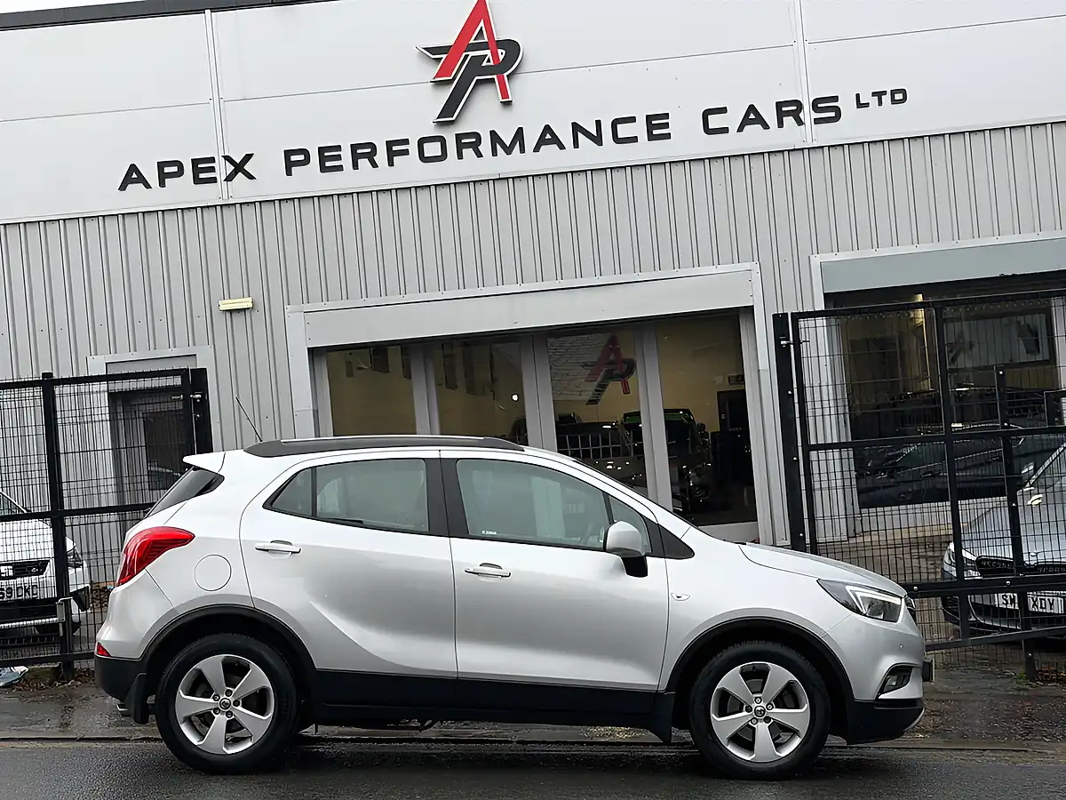 Used 2017 Vauxhall Mokka X Active Silver - Interior and Exterior details 7