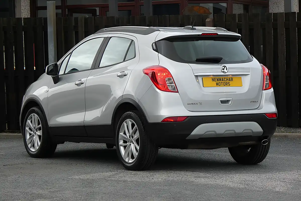 Used 2017 Vauxhall Mokka X Active Silver - Interior and Exterior details 4