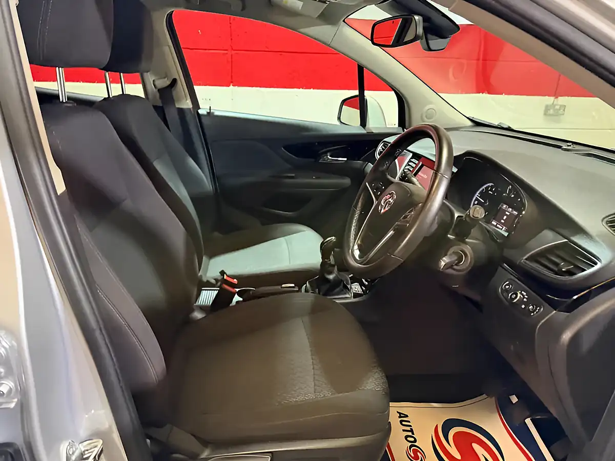 Used 2017 Vauxhall Mokka X Active Silver - Interior and Exterior details 20