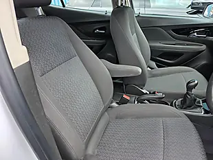 Used 2017 Vauxhall Mokka X Active White - Interior and Exterior details 12