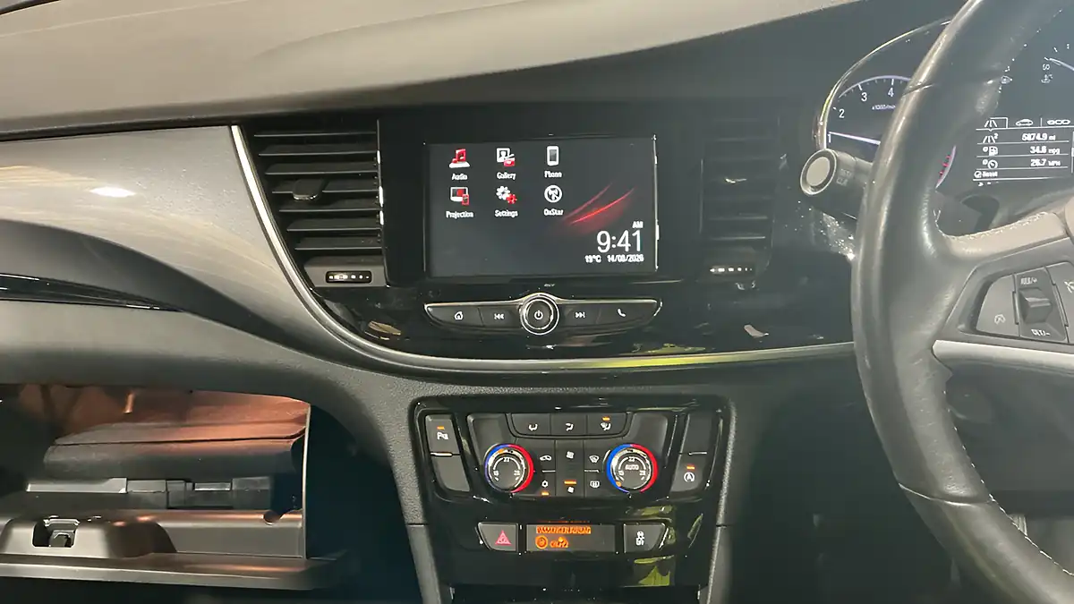 Used 2017 Vauxhall Mokka X Active White - Interior and Exterior details 12