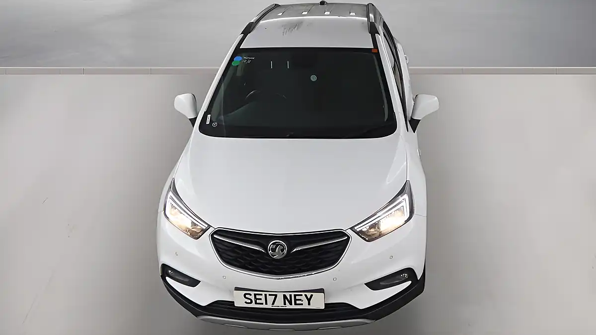 Used 2017 Vauxhall Mokka X Active White - Interior and Exterior details 7