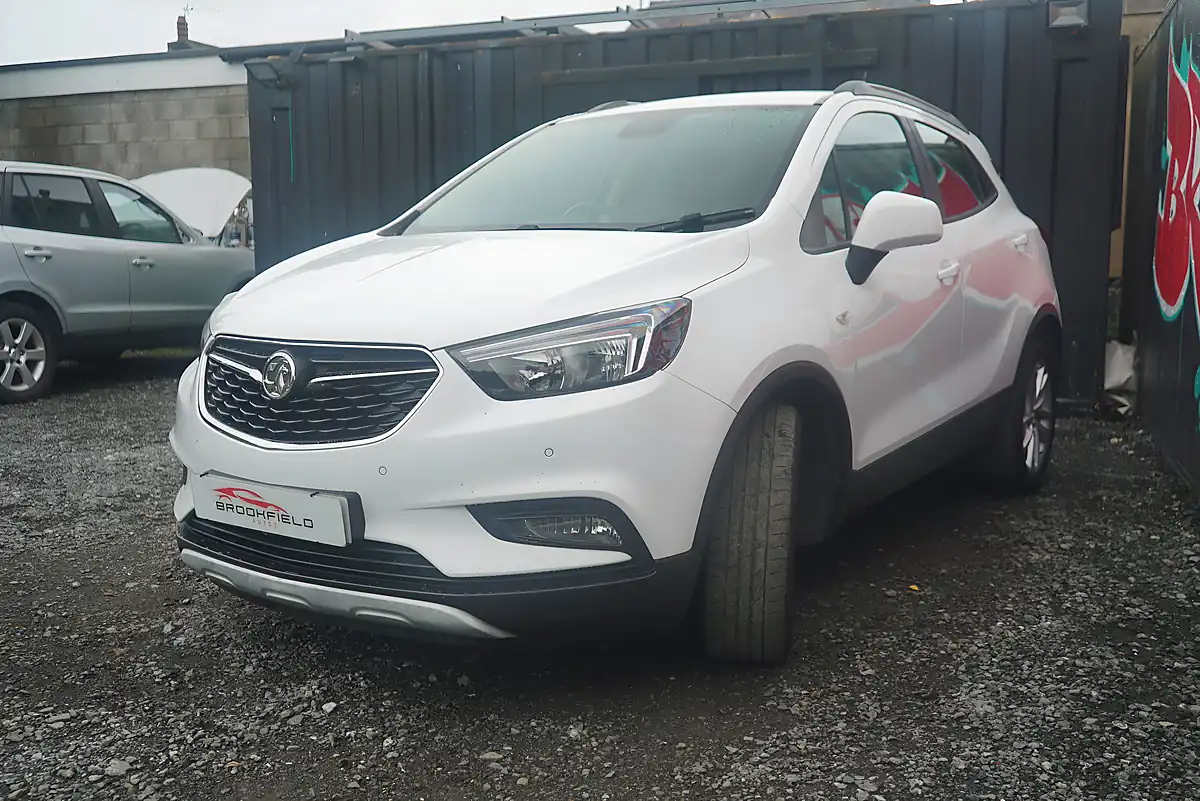Used 2017 Vauxhall Mokka X Active White - Interior and Exterior details 8