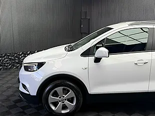 Used 2017 Vauxhall Mokka X Active White - Interior and Exterior details 10