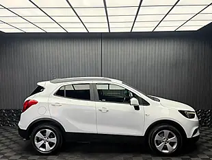 Used 2017 Vauxhall Mokka X Active White - Interior and Exterior details 12