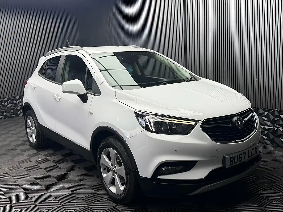 Used 2017 Vauxhall Mokka X Active White - Interior and Exterior details 6