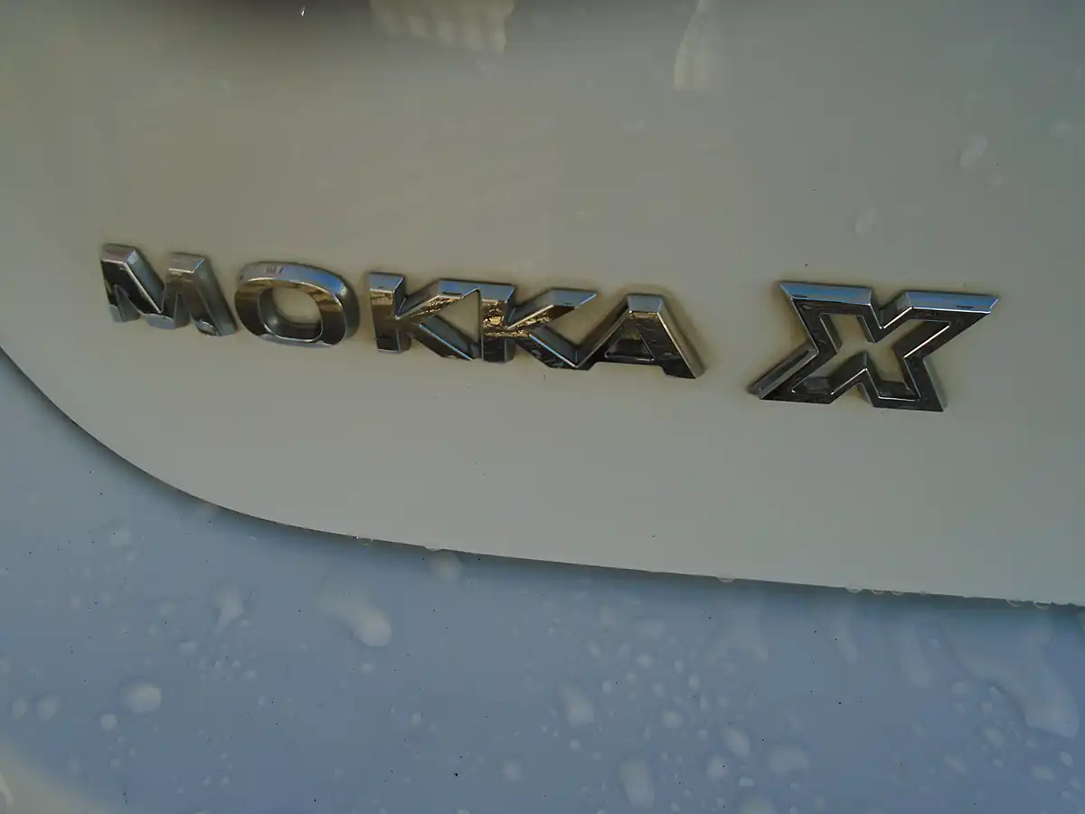 Used 2017 Vauxhall Mokka X Active White - Interior and Exterior details 14