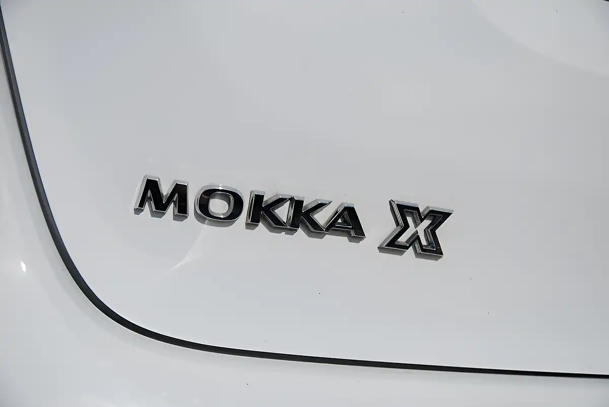 Used 2017 Vauxhall Mokka X Active White - Interior and Exterior details 15