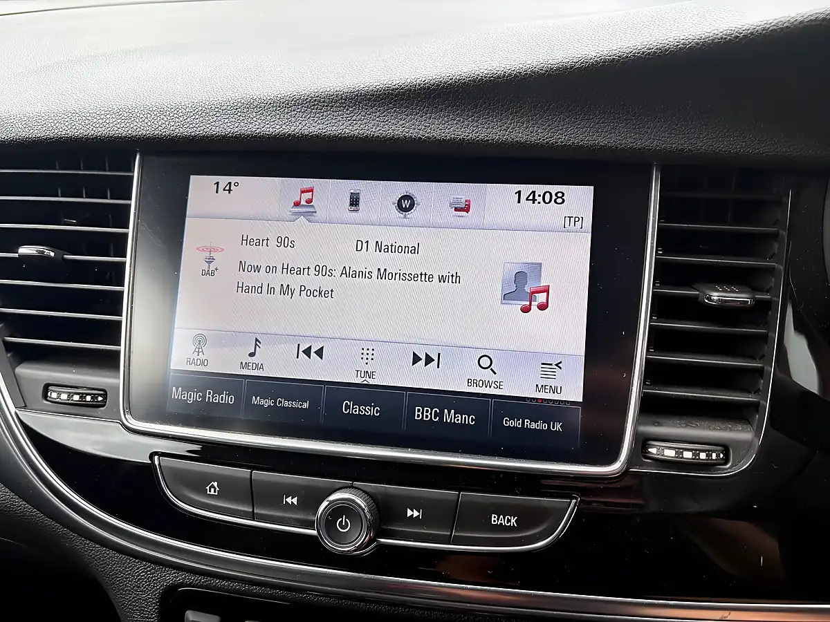 Used 2017 Vauxhall Mokka X Design Nav 5dr Black - Interior and Exterior details 15