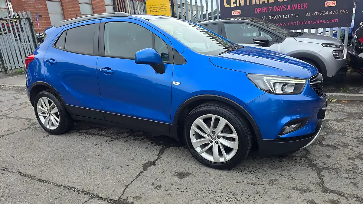 Used 2017 Vauxhall Mokka X Design Nav Blue - Front View
