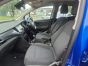 Used 2017 Vauxhall Mokka X Design Nav Boracay Blue - Interior and Exterior details 13