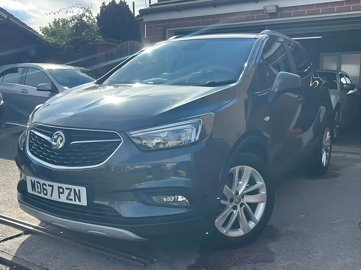 Used 2017 Vauxhall Mokka X Design Nav Platinum Silver - Interior and Exterior details 2