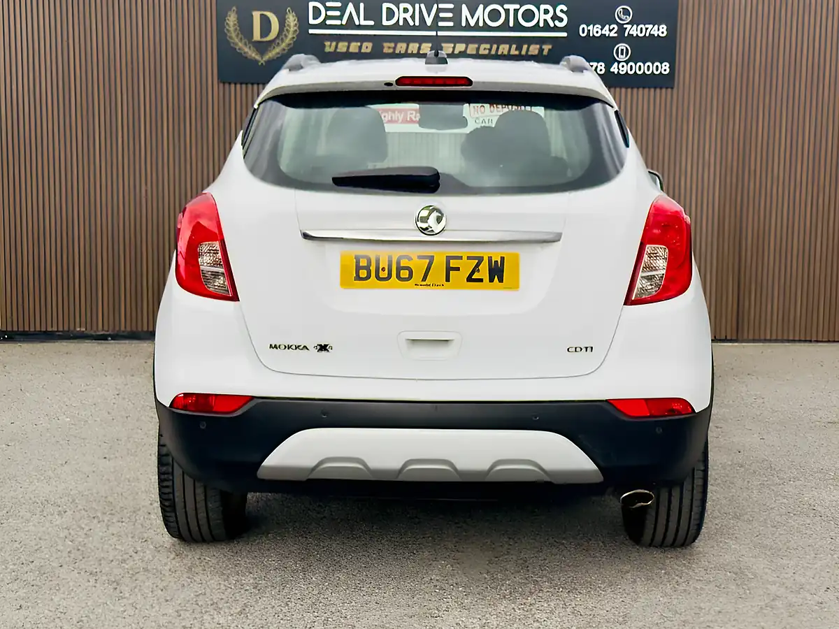 Used 2017 Vauxhall Mokka X Design Nav White - Interior and Exterior details 8