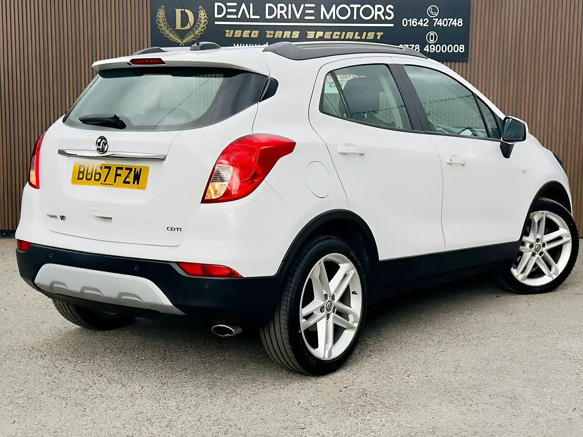 Used 2017 Vauxhall Mokka X Design Nav White - Interior and Exterior details 9