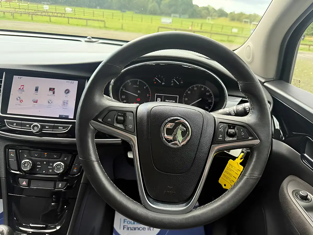 Used 2017 Vauxhall Mokka X Design Nav White - Interior and Exterior details 13