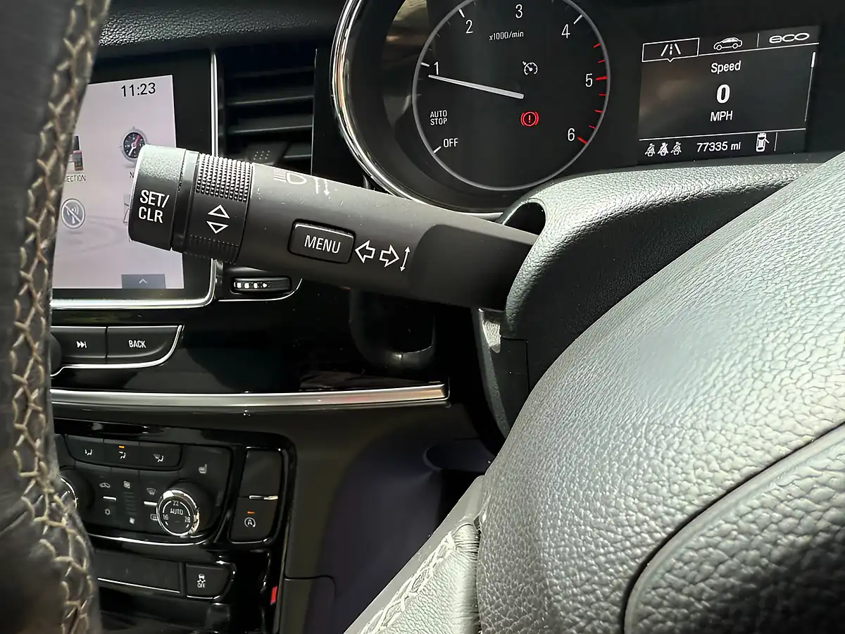 Used 2017 Vauxhall Mokka X Design Nav White - Interior and Exterior details 16