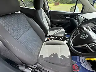 Used 2017 Vauxhall Mokka X Design Nav White - Interior and Exterior details 9