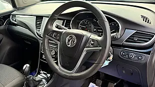Used 2017 Vauxhall Mokka X Design Nav White - Interior and Exterior details 10