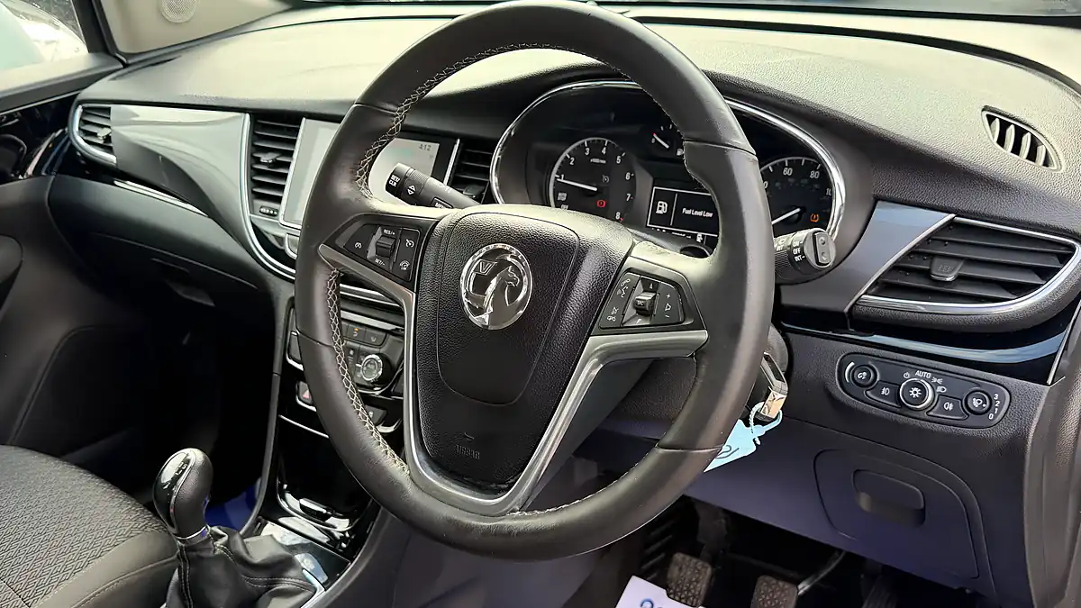 Used 2017 Vauxhall Mokka X Design Nav White - Interior and Exterior details 10